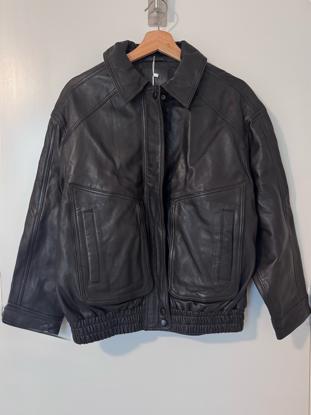 Mango Womenโs Brown Leather Bomber Jacket with Collared Neck